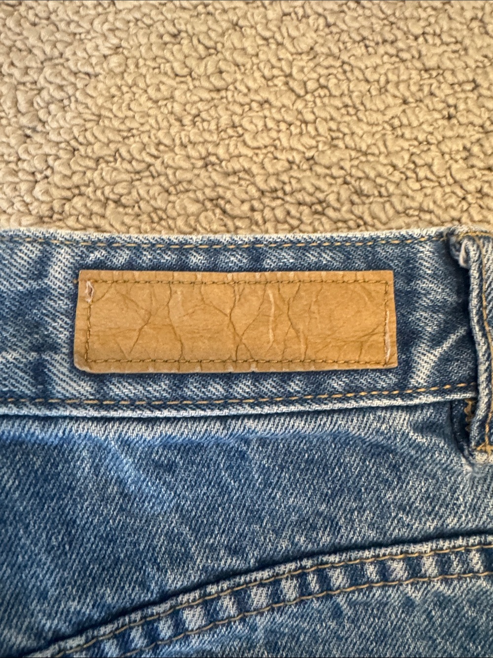 Women's Jeans Bundle - Levi’s, Cotton:On, Hollister, Banana Republic - Picture 5 of 16
